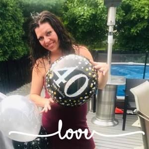 Meet your Posher, Melissa